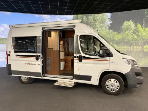 Globecar Roadscout 540 R automatic / busbiker photo: 2