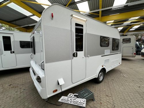 Knaus Sport 420 QD Transverse Bed 210 CM LONG! photo: 1
