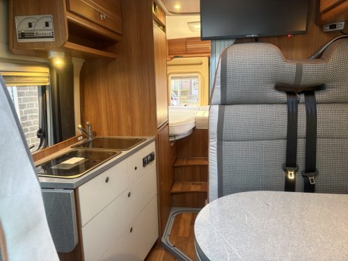 Globecar Campscout, Single beds 3.0 Turbo 156hp AUTOMATIC photo: 6