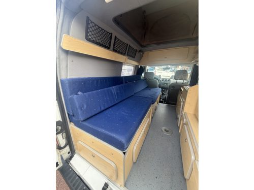 Ford TOURNEO CONNECT 90 PS Euro 5 Camp Uniq Kastenwagen sehr kompakter Kastenwagen Klimaanlage 2 Schlafpl&auml;tze Hubdach neuer T&Uuml;V neuer Zahnriemen Foto: 13