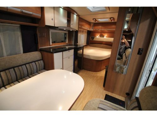 LMC Musica 470 D Rangierhilfe Vorzelt Fahrradtr&auml;ger Foto: 14