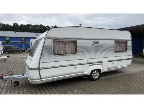 LMC Ambassador 530 Einzelbetten Rundsitzgruppe Foto: 13