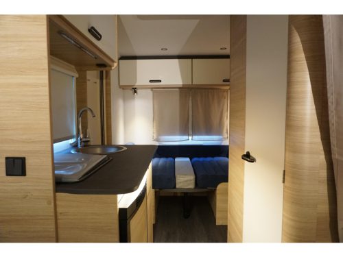Caravelair Alba 462 max weight 1050/1300 kg photo: 6