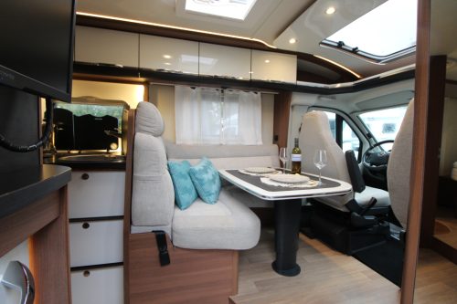 Lmc Cruiser T 731 Premium  photo: 4