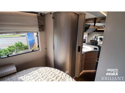 Dethleffs PULSE T 7051 DBM/EB .. automatic/queen bed+lift bed photo: 23