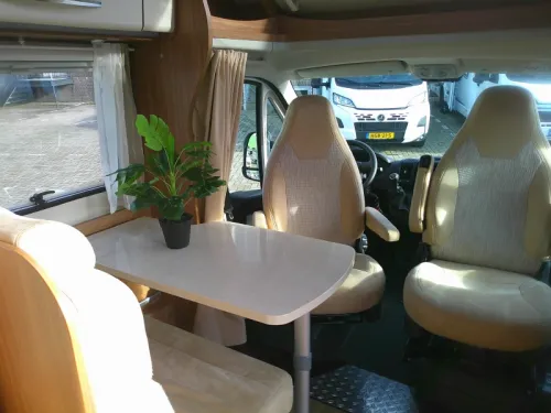 Carado fine maneuverable Motorhome photo: 2