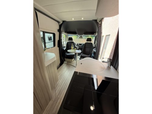 Innova Roadtrip 695 Sprinter 4x4 V6 photo: 13
