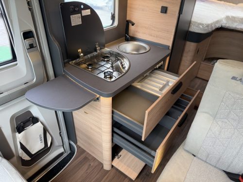 Knaus Live Wave 650 MEG Black Select photo : 17