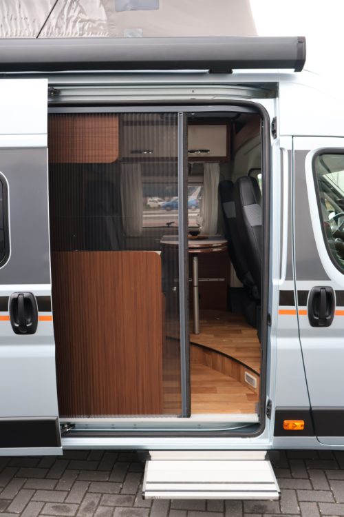 Globecar Campscout B photo: 9