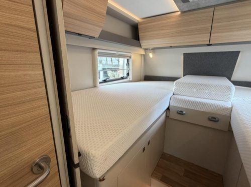 Dethleffs Pulse Classic GT T7051 EB 150HP Single Beds Pop-top roof 2X Air conditioning Awning Lift bicycle rack photo: 19