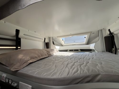 Benimar Tessoro Northautokapp 497 QUEENSBED+HEFBED AUTOMAAT Foto: 3