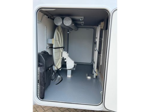 LMC Tourer 660 T Single beds, E&P, Air conditioning photo: 9