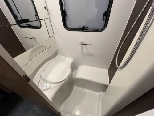 Adria Altea 472 LU Sackmarkise Fahrradtr&auml;ger  Foto: 12