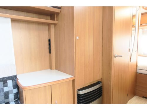 LMC Musica 460 D TRUMA MOVER+AWNING photo: 6