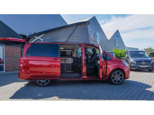 Mercedes-Benz V-Class Marco Polo AMG-line Night Edition 4Matic (4WD) photo: 3