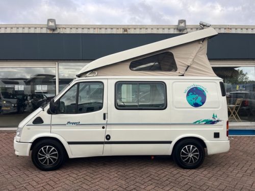 Westfalia Nugget Hubdach 4 Pers. K&uuml;hlschrank Anh&auml;ngerkupplung Komplett ausgestattet. Foto: 3