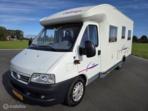 Challenger 109 Semi-integrated 2.8Jtd 128hp ☆Single beds☆ photo: 4
