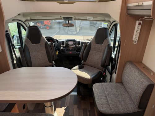 Knaus SKY TI 700 MEG SILVER SELECTION Foto: 7