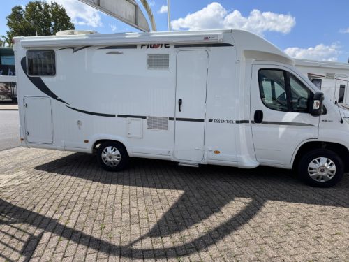 Pilote Essentiel P 700 Einzelbetten 2018 neu Foto: 2
