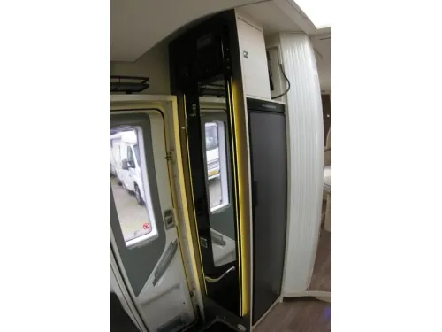 Chausson Welcome 738 XLB Queensbed, Drop-down bed, Garage photo: 10