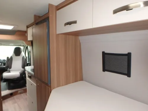 Weinsberg CaraBus 630 ME Edition Fire Foto: 29