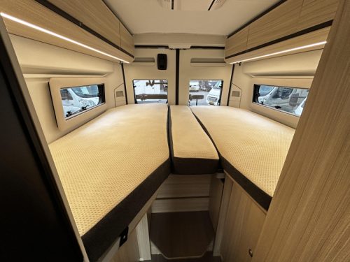 Adria Twin Axess 640 SL Single beds/2x Air conditioning photo: 8