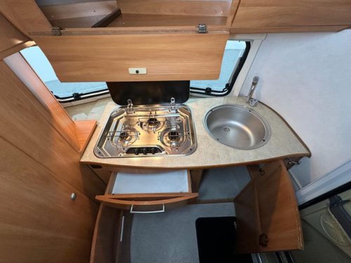 Eriba Touring Triton 420 GT photo: 7