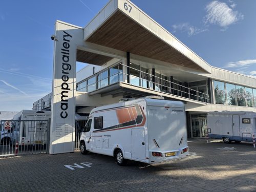 Weinsberg Pepper 600 MEG SINGLE BEDS 6.75M EURO6 ROOF AIRCO photo: 21