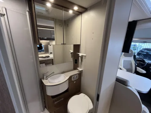 Dethleffs Trend I 6617 Single beds, roof air conditioning, etc. photo: 6
