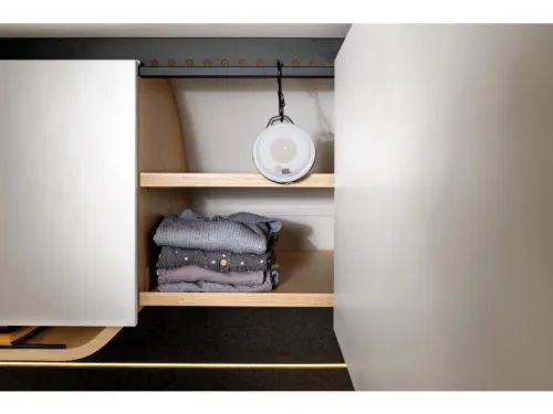 LMC Style 490 K model 2027, bunk bed  photo: 29