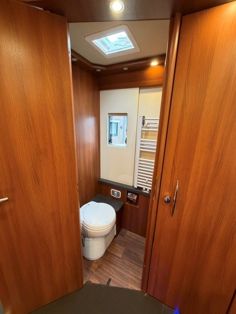Carthago Chic E-Line I 61 XL LE photo: 11