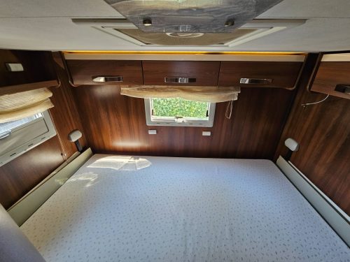 Mc Louis Nevis 875 Foto: 18
