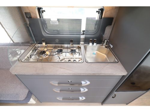 Hobby De Luxe 460 UFE MODEL 2027 - 482 photo: 9
