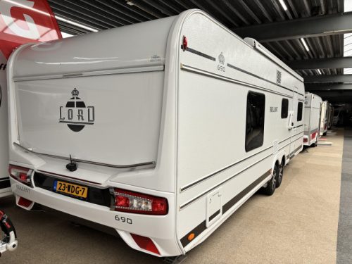 LMC Lord Brillant 690 Mover + Levelsysteem! Foto: 4