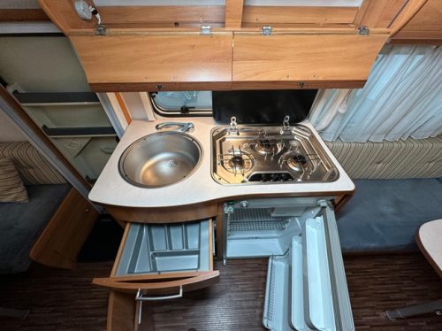 Eriba Touring Triton 430 photo: 8