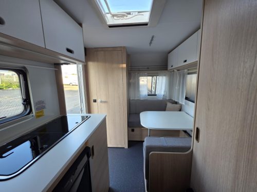 Adria Aviva 400 PS  photo: 11