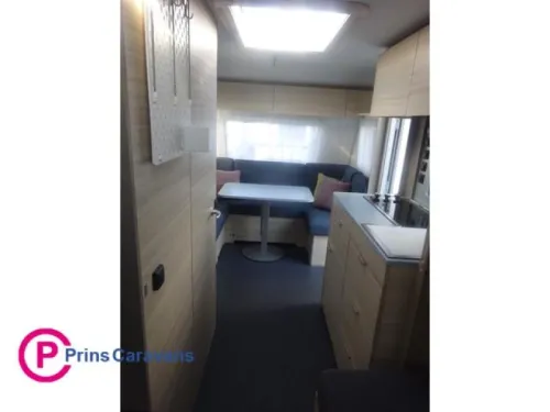 Adria Altea 502 UL Enkele Bedden Grote Koelkast en Rondzit  foto: 13