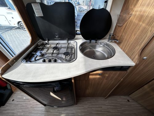 Carado T 135 French bed/2017/Euro6/Air conditioning photo: 15