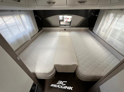 Hobby Prestige 540 UL ENKEL BED MOVER LUIFEL foto: 10