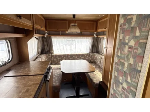Fendt Karaat 450 S 2x seating area toilet room photo: 1