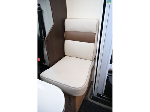 Eura Mobil Forster 699EB photo: 10