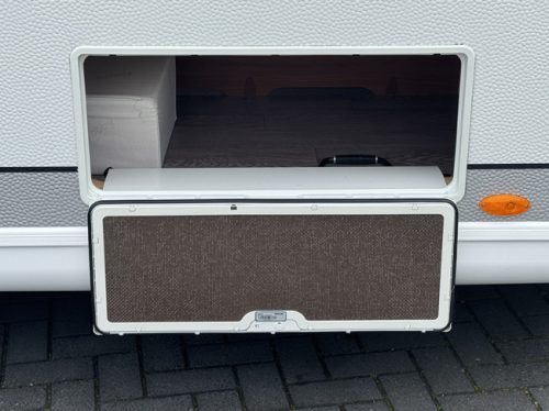 Hobby Excellent 495 UL with single beds **Mover/ATC/1st owner/Very neat caravan** photo: 15