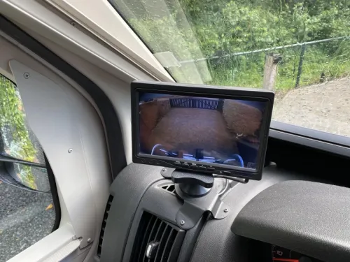 McLouis Yearling 81G Limited Edition Roof air conditioning | Holiday ready photo: 20