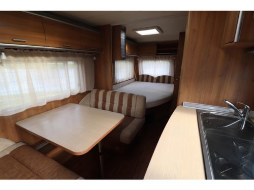 B&uuml;rstner Averso 495 TK Bunk bed / Awning photo: 10