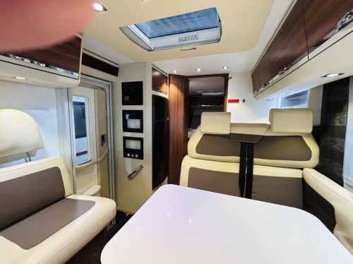 Adria CORAL S 690SC Supreme Luftfederung, Queensbett, 5 Sitzpl&auml;tze mit Sicherheitsgurt, Alde Heizung Foto: 10