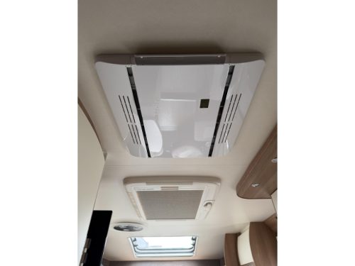 Hobby De Luxe T 65 GE Premium Fiatbasis Foto: 20