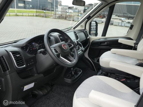 Hymer Etrusco T6900 SB COMPLETE AUTOMATIC photo: 8
