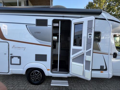 B&uuml;rstner Lyseo 684G HARMONY LINE HEFBED+9T AUTOMAAT FIAT 8 Foto: 5