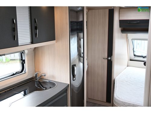 Hobby De Luxe 460UFe Foto: 6