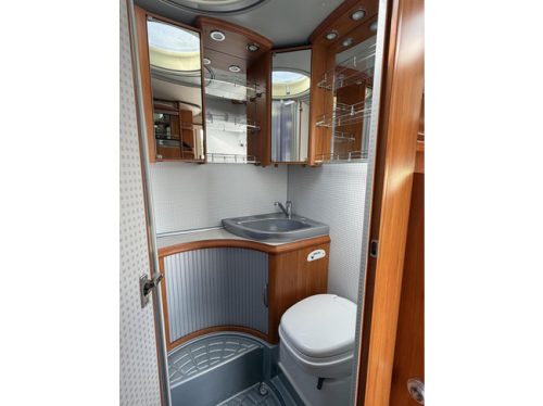 Hobby T 600 GFS Querbett Solarmodul Einzigartiger Zustand 24501KM!!! Foto: 21